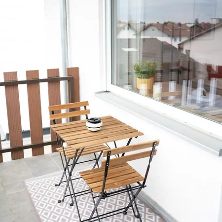 Apartment Platz Fuer 8 Pers - C4s Come4stay Monteure 